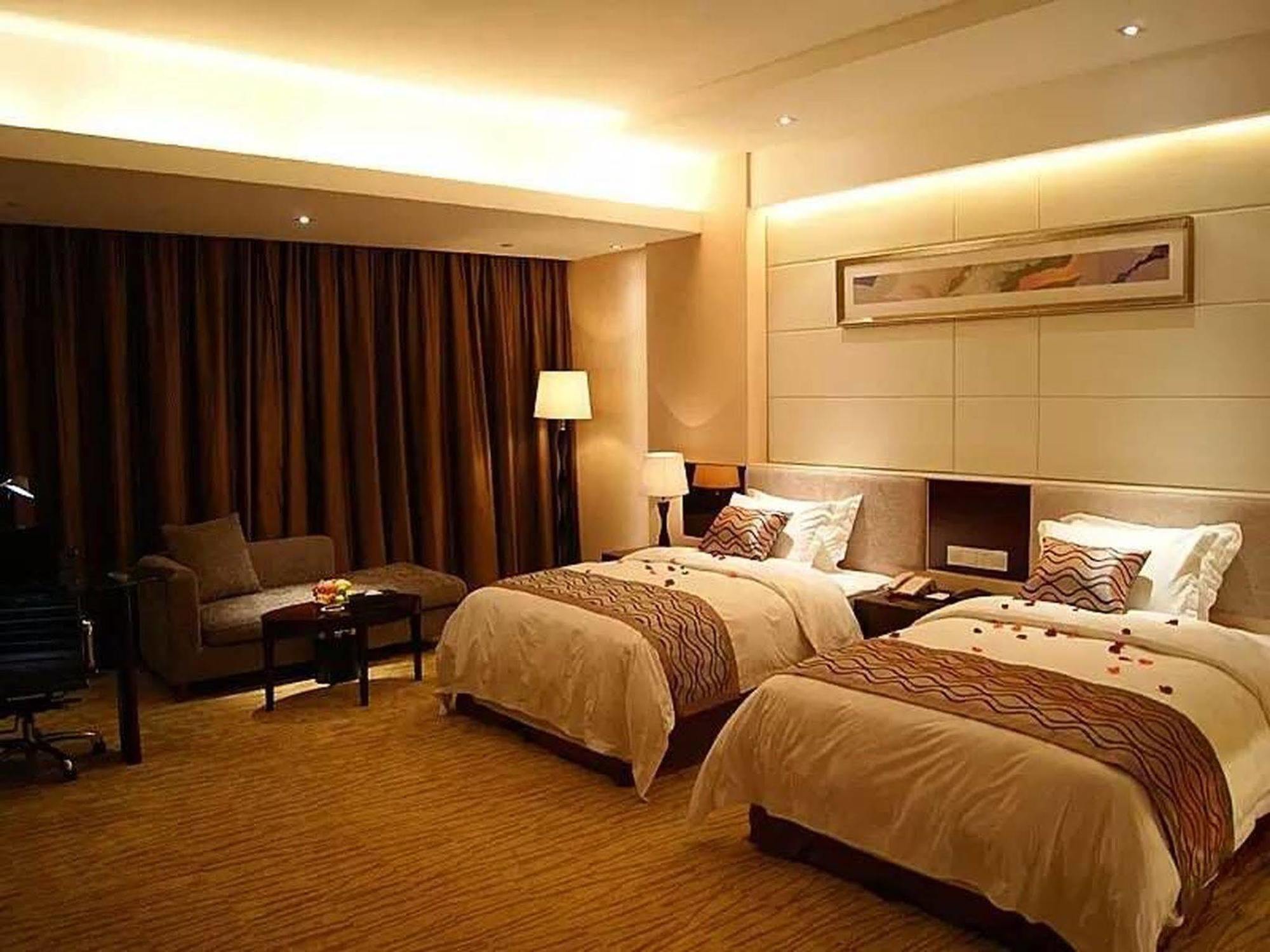 Omeiga Business Hotel Yiwu (Zhejiang) Dış mekan fotoğraf