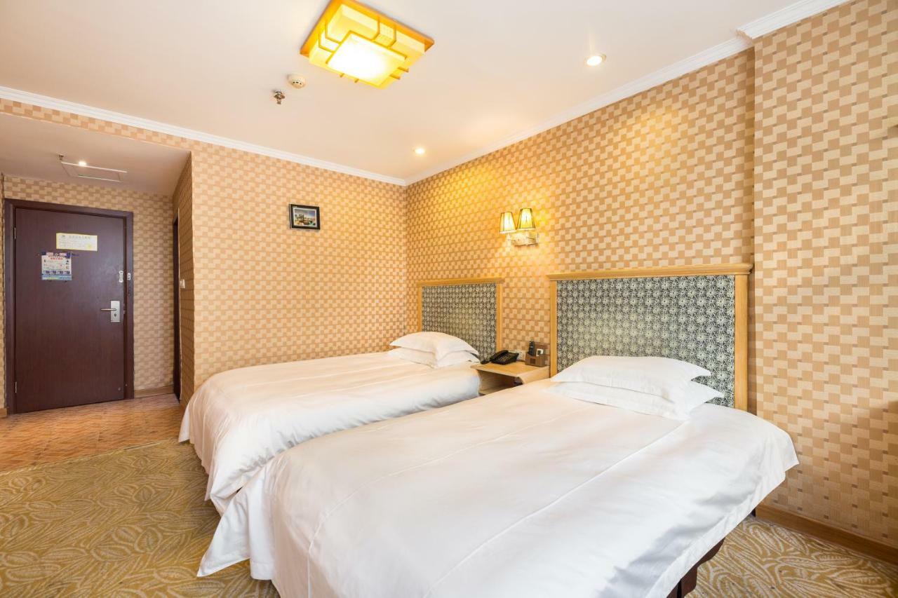 Omeiga Business Hotel Yiwu (Zhejiang) Dış mekan fotoğraf