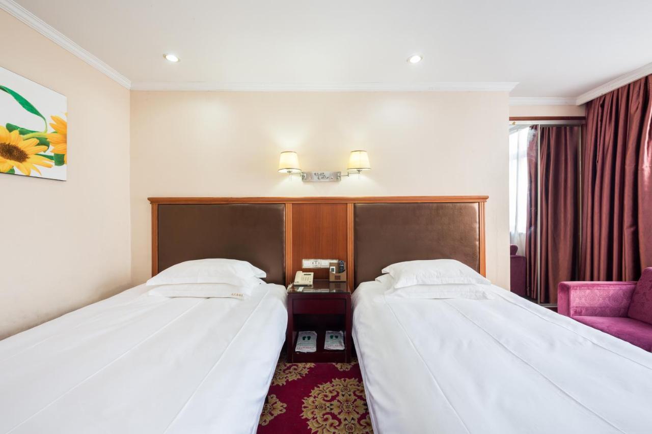 Omeiga Business Hotel Yiwu (Zhejiang) Dış mekan fotoğraf
